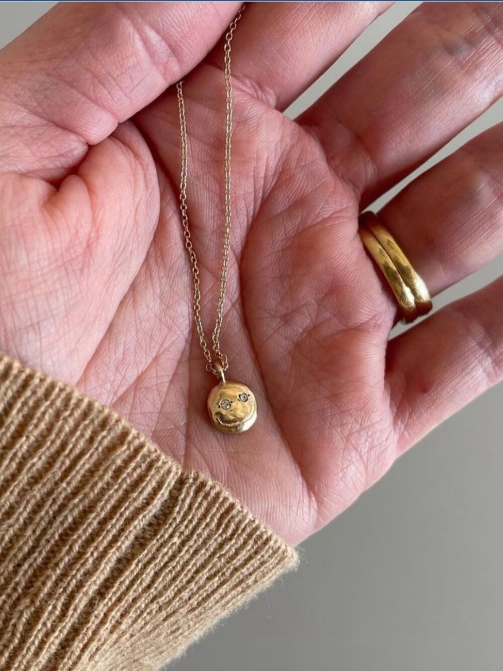 Happy Smiley Face Necklace / Gold